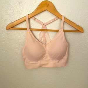 Some Bra.  Size M, fits like a S.